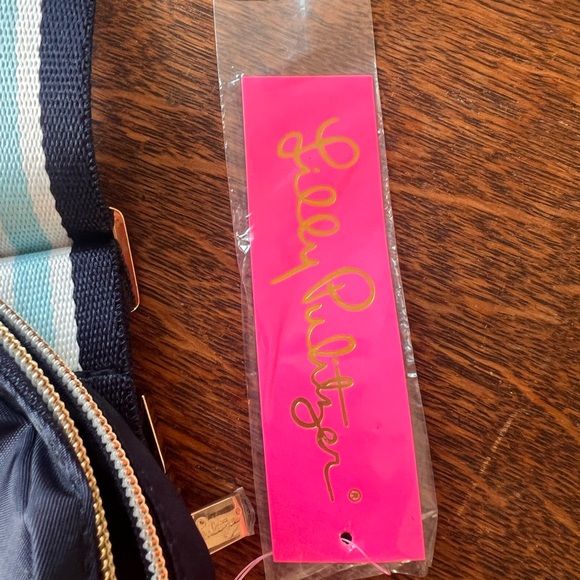 New with tags Lilly Pulitzer Blue Jeanie Belt Bag - Picture 8 of 8